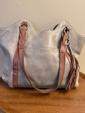 Classic SAL Sierra Women's Gray Tote Bag with Brown Accents